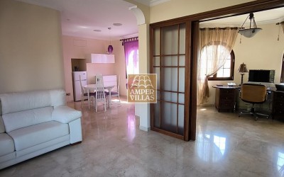 Fantastic villa with large plot, offering privacy and sea views.